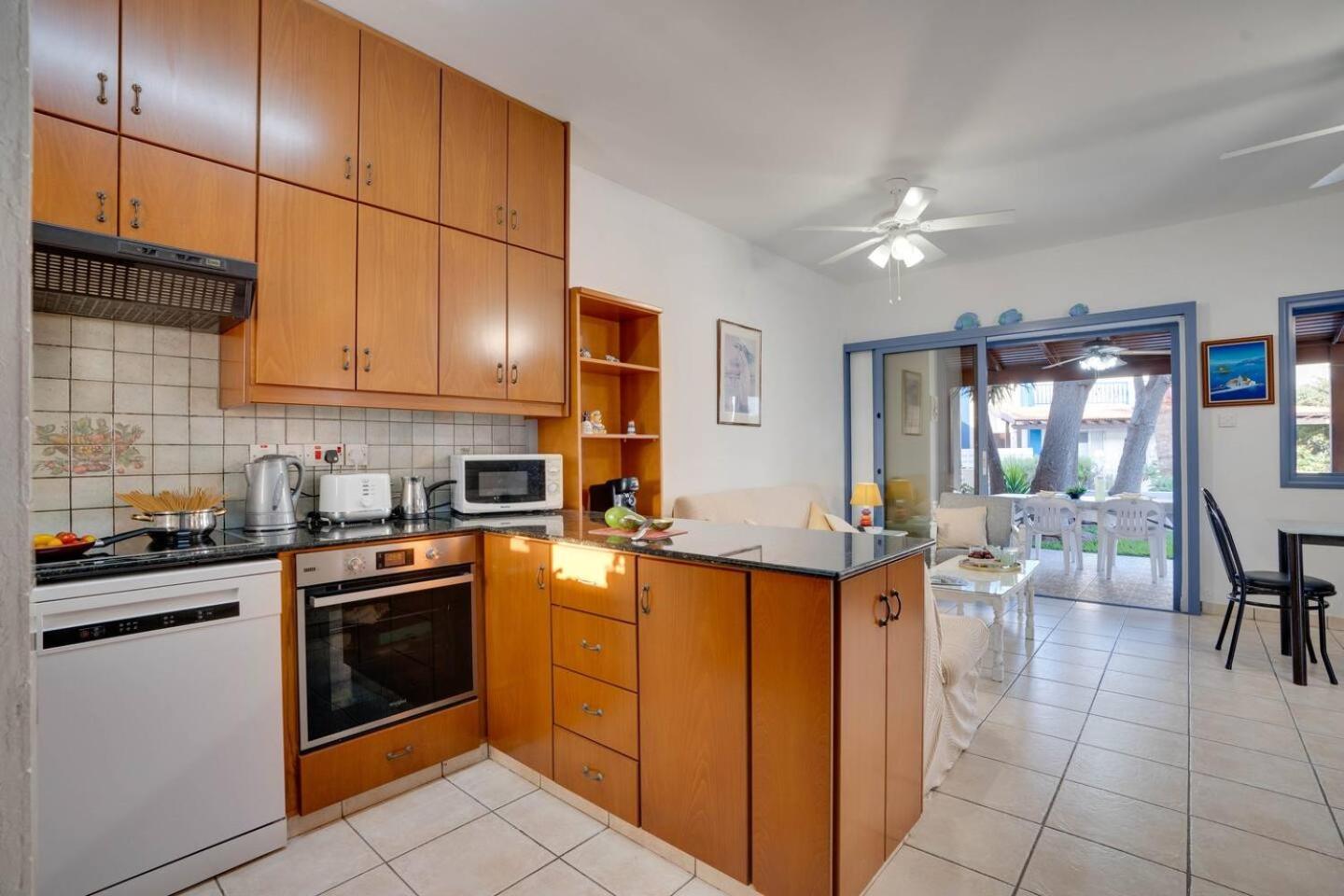 Ammos Villa 20 Side Seaview Larnaca Dış mekan fotoğraf