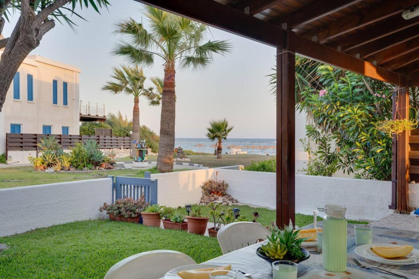 Ammos Villa 20 Side Seaview Larnaca Dış mekan fotoğraf