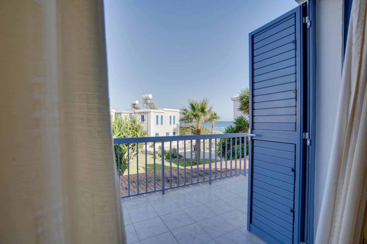 Ammos Villa 20 Side Seaview Larnaca Dış mekan fotoğraf
