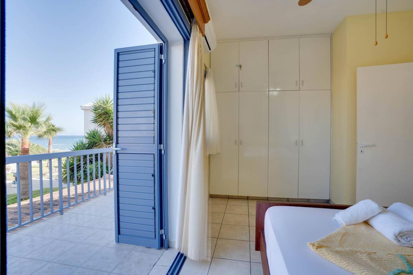 Ammos Villa 20 Side Seaview Larnaca Dış mekan fotoğraf
