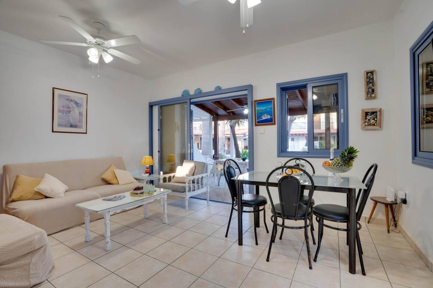 Ammos Villa 20 Side Seaview Larnaca Dış mekan fotoğraf