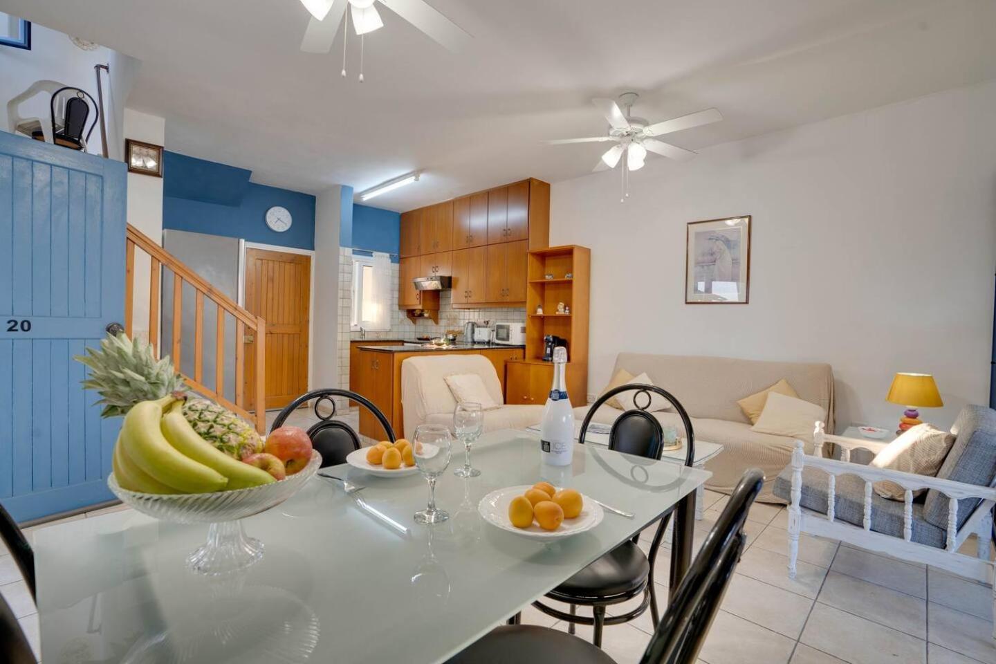 Ammos Villa 20 Side Seaview Larnaca Dış mekan fotoğraf