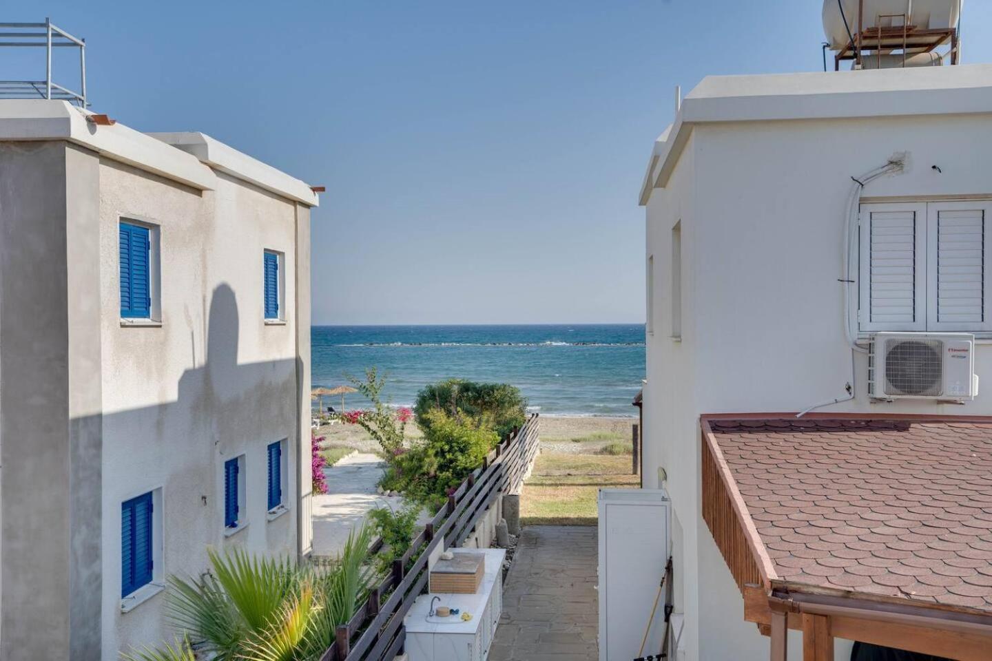 Ammos Villa 20 Side Seaview Larnaca Dış mekan fotoğraf