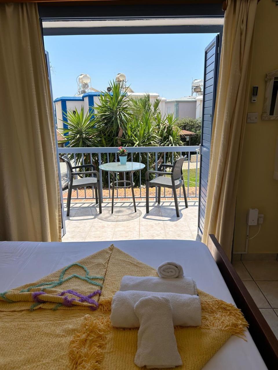 Ammos Villa 20 Side Seaview Larnaca Dış mekan fotoğraf